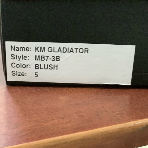 Matt Bernson Blush Sandals - Picture 3 of 4